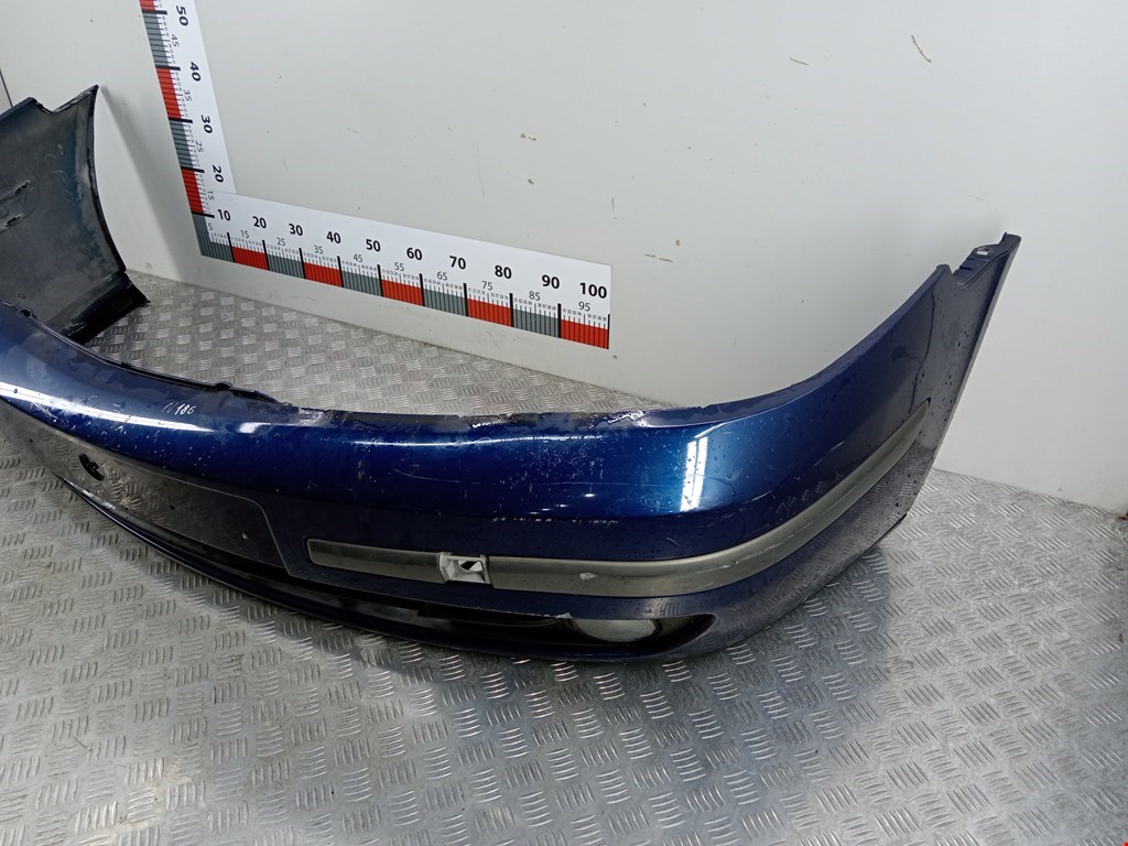 Бампер передний RENAULT Laguna 2001-2007