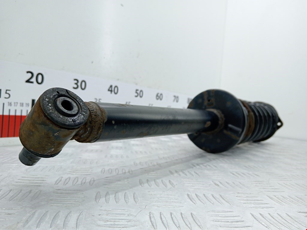 Амортизатор задний правый AUDI A4 B5 1995-2001