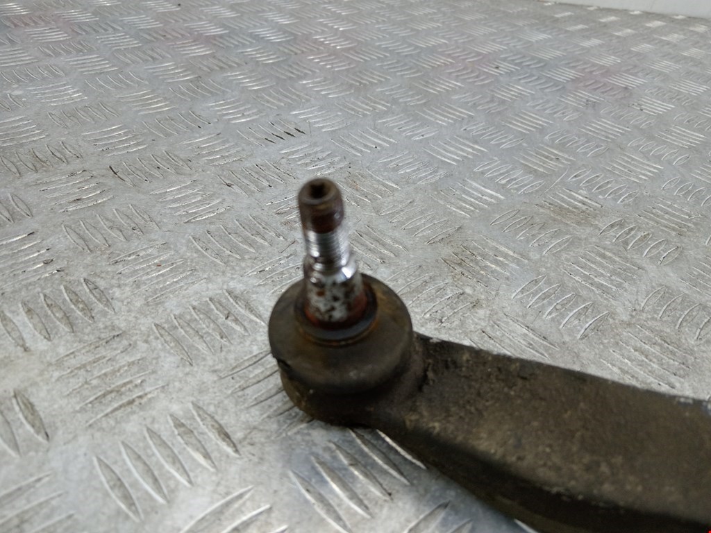 Рычаг передний правый VOLKSWAGEN Passat B5 1997-2005