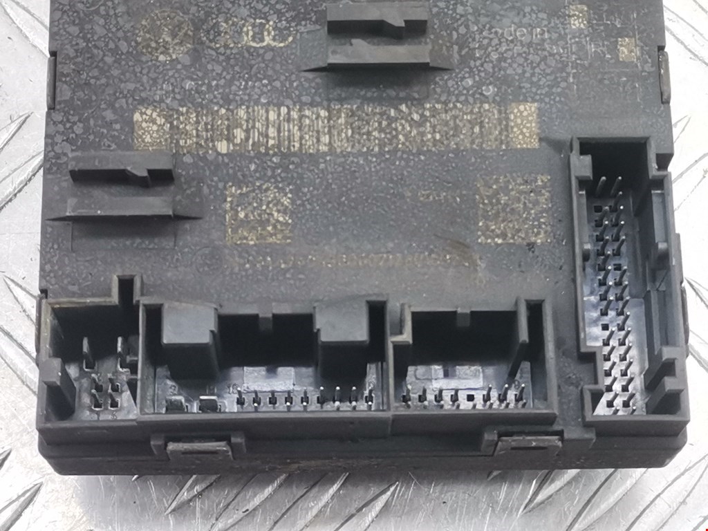 Блок комфорта VOLKSWAGEN Touareg 2010-2018