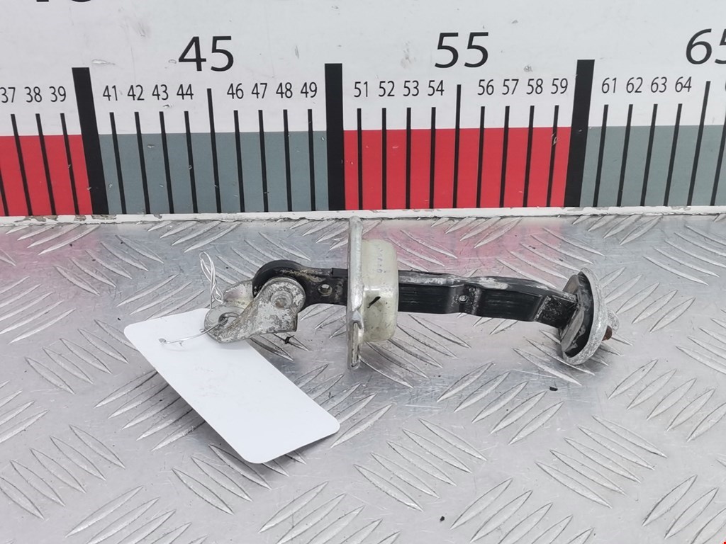 Ограничитель открывания двери MITSUBISHI L200 KB 2006-2015