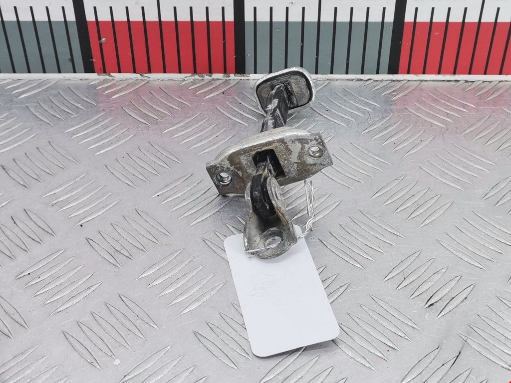 Ограничитель открывания двери MITSUBISHI L200 KB 2006-2015