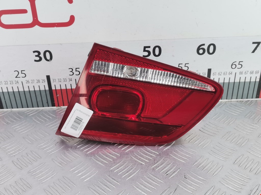 Фонарь задний внутренний правый VOLKSWAGEN Passat B7 2011-2015