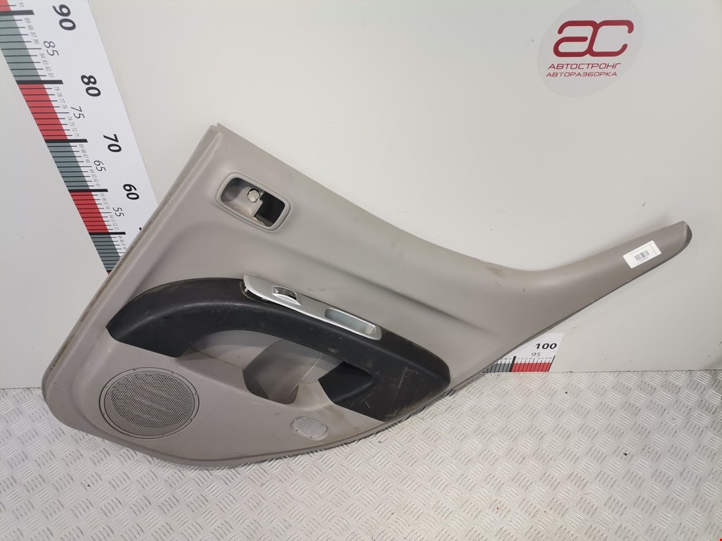 Обшивка двери задняя правая MITSUBISHI L200 KB 2006-2015