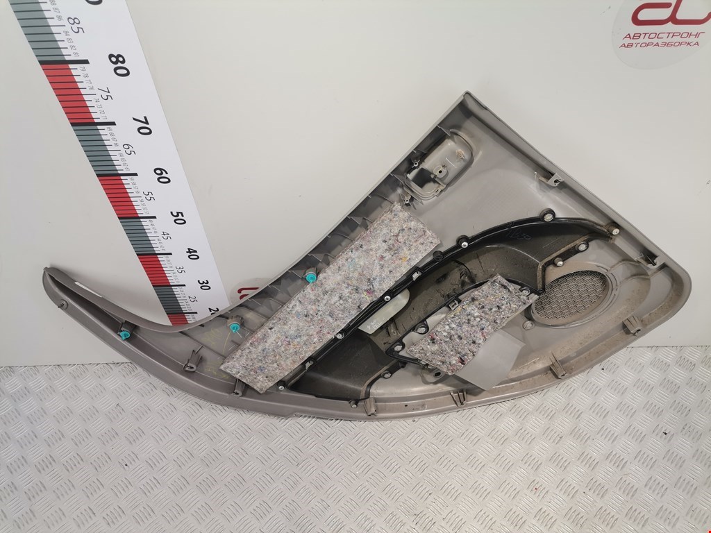 Обшивка двери задняя правая MITSUBISHI L200 KB 2006-2015