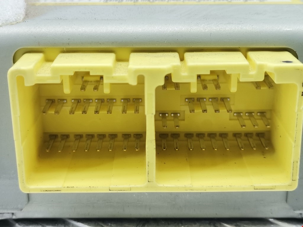 Блок управления AIR BAG MITSUBISHI Colt CJ 1995-2003