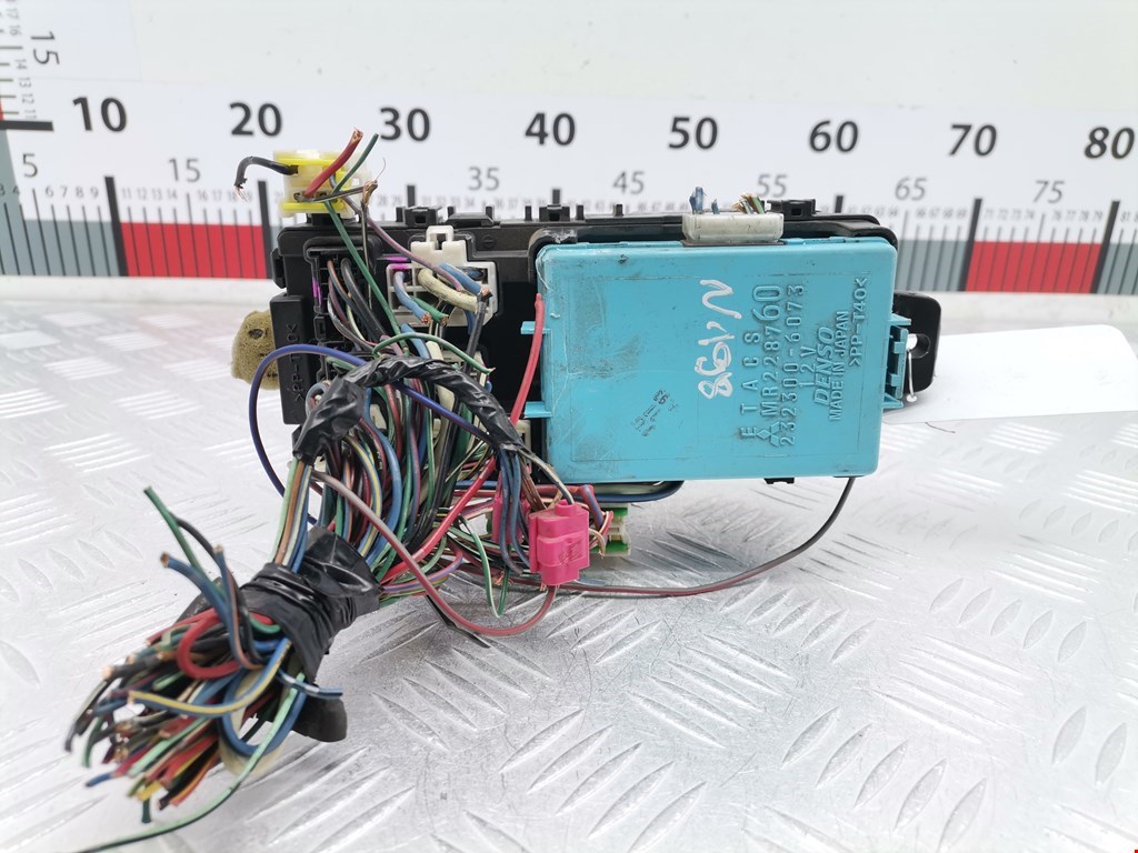 Блок реле MITSUBISHI Colt CJ 1995-2003