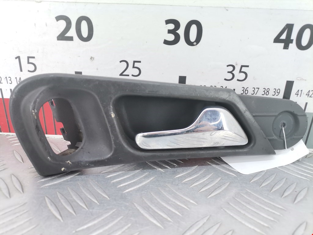 Ручка дверная задняя внутренняя правая MERCEDES-BENZ C-Class C-klasse W203 2000-2007