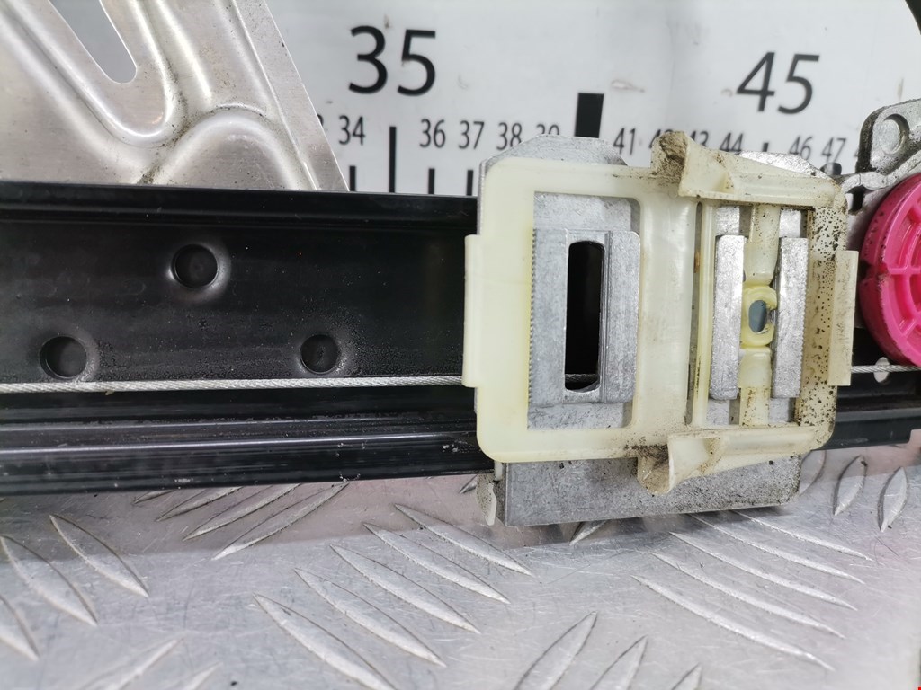 Стеклоподъемник задний правый MERCEDES-BENZ S-Class IV W220 1998-2005