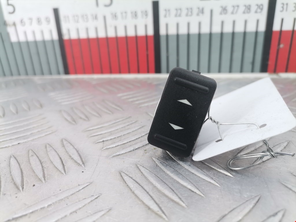Кнопка стеклоподъемника FORD C-MAX 2003-2010