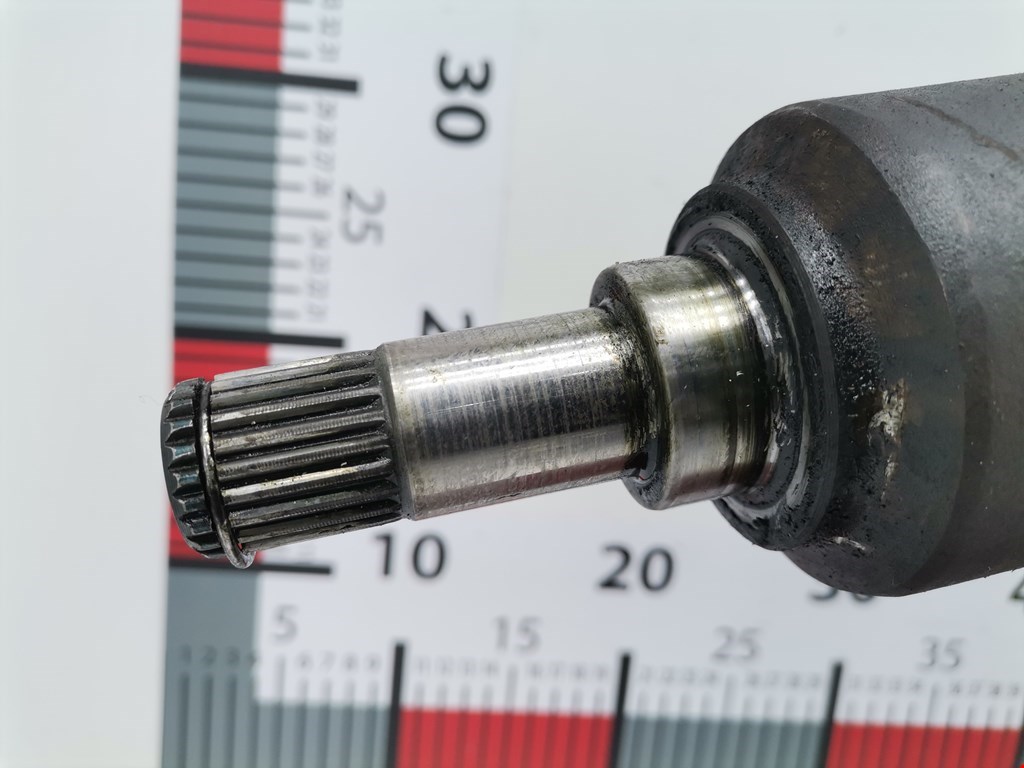 Полуось (привод, приводной вал) передняя левая FIAT Stilo 2001-2010