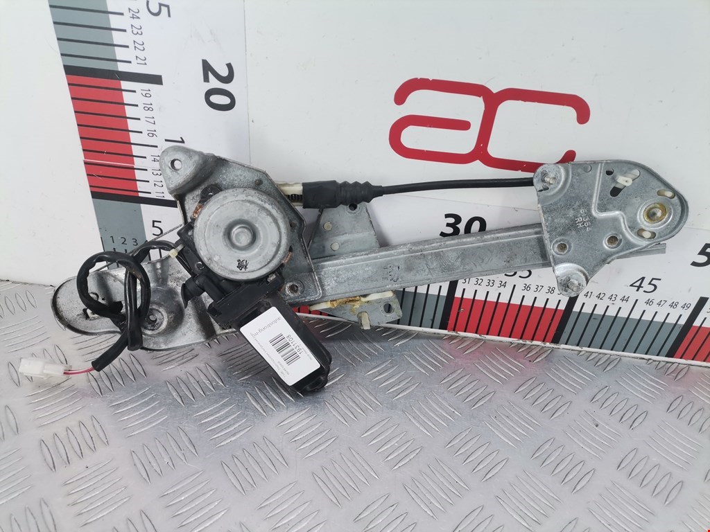 Стеклоподъемник задний правый MAZDA Xedos 6 1992-1999