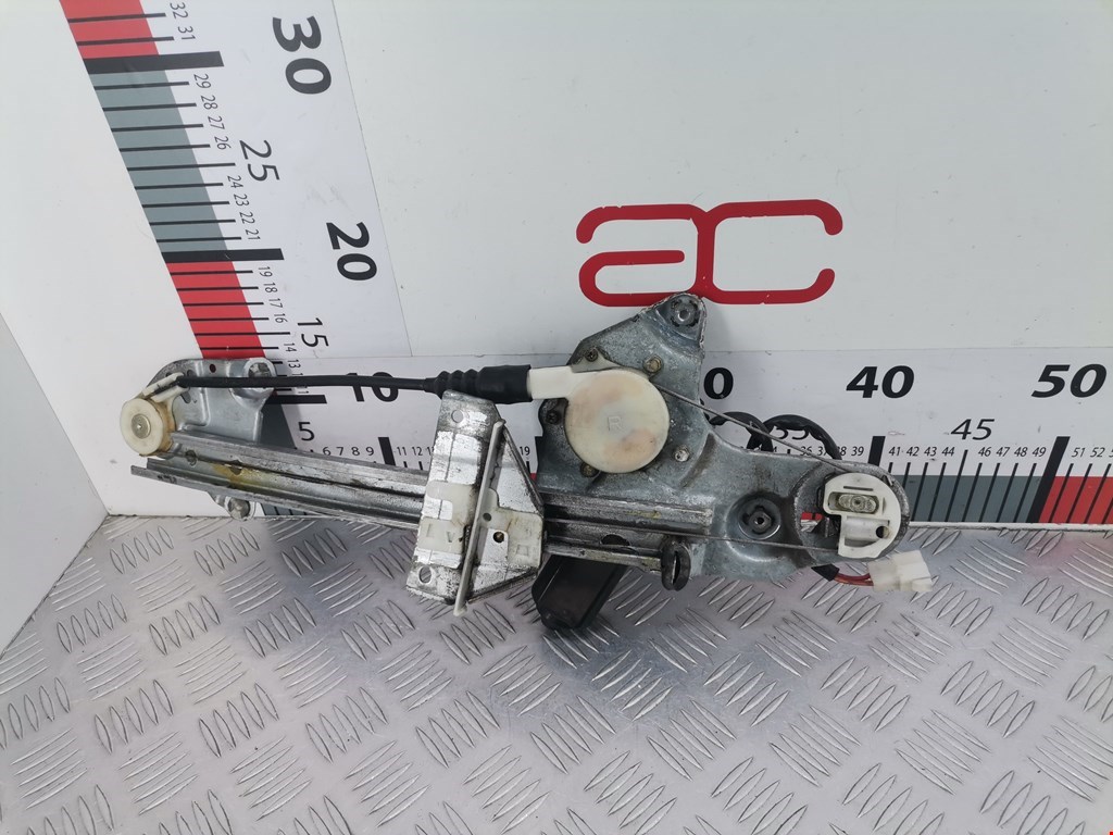 Стеклоподъемник задний правый MAZDA Xedos 6 1992-1999