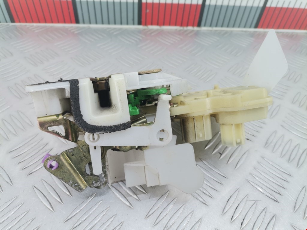 Замок двери задней правой HONDA Jazz 2001-2008