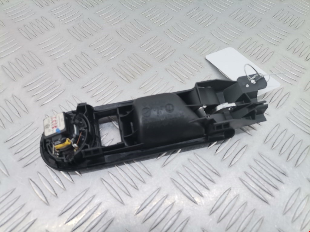 Ручка дверная задняя внутренняя правая VOLKSWAGEN Golf IV 1997-2003