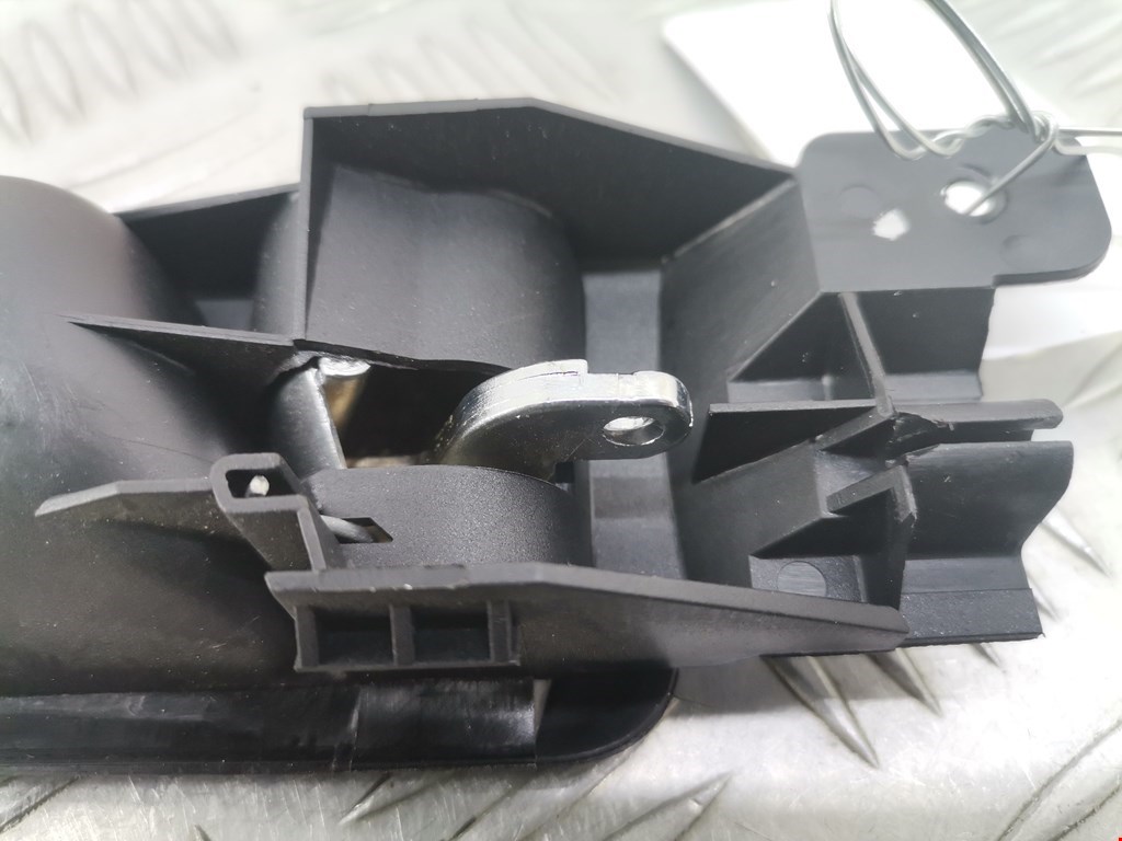 Ручка дверная задняя внутренняя правая VOLKSWAGEN Golf IV 1997-2003