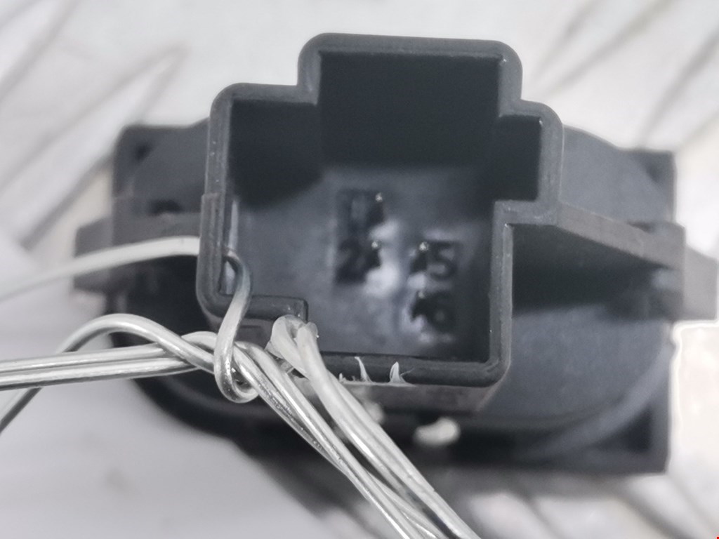 Кнопка стеклоподъемника FORD Mondeo III 2000-2007