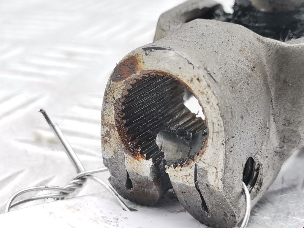 Кардан рулевой KIA Magentis 2000-2006