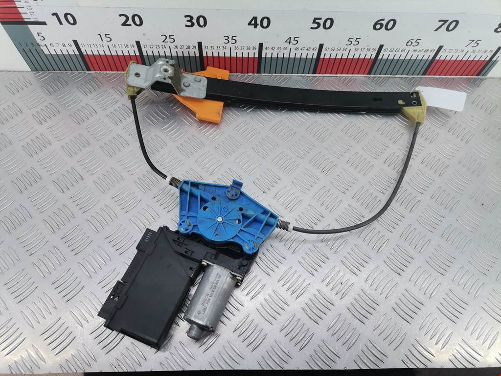 Стеклоподъемник задний левый AUDI A4 B6 2001-2005