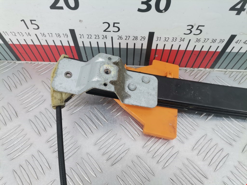 Стеклоподъемник задний левый AUDI A4 B6 2001-2005