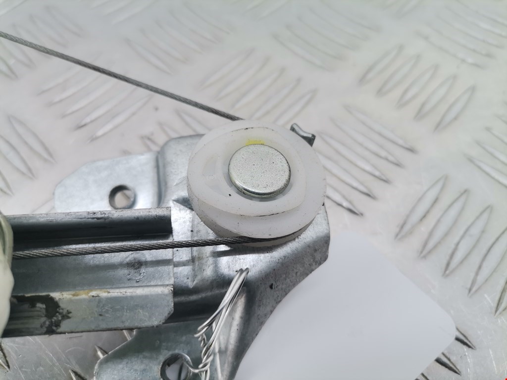 Стеклоподъемник задний левый OPEL Astra H/Family 2004-2015