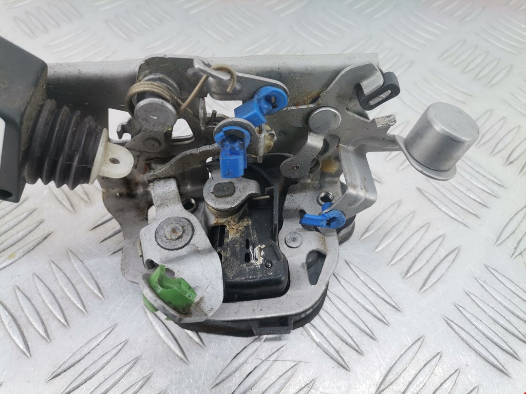 Замок двери задней левой OPEL Omega B 1994-2004