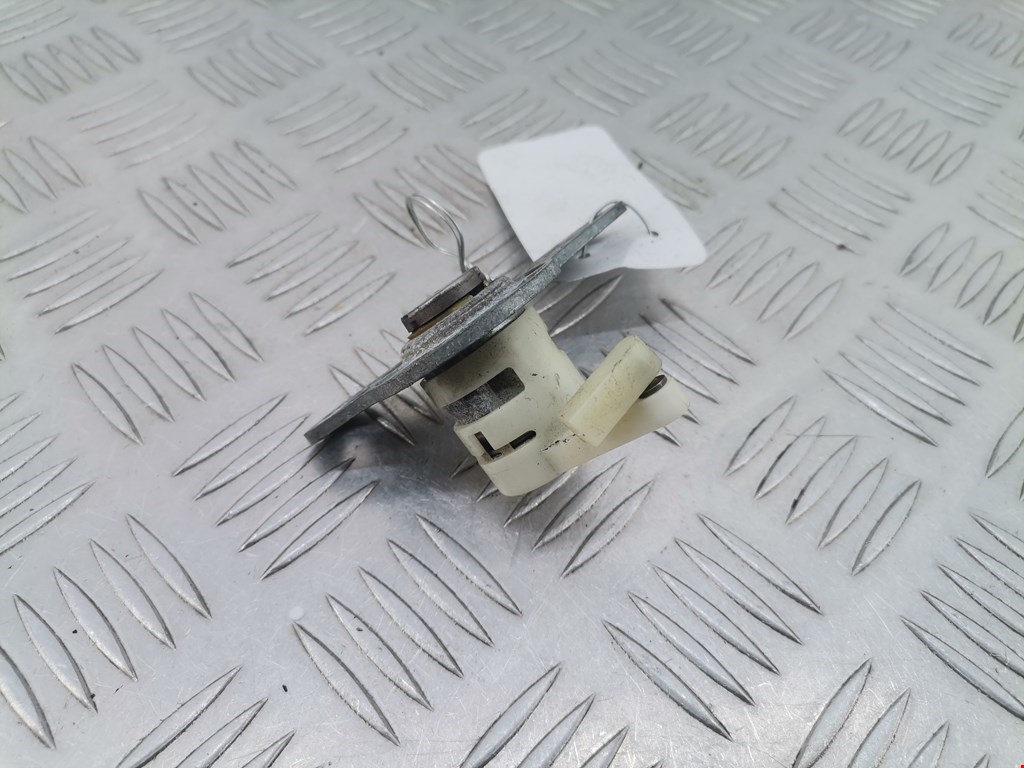 Вставка замка багажника MASERATI Quattroporte M139 2003-2012