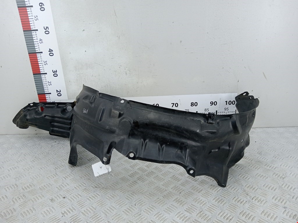 Локер (подкрылок) передний правый NISSAN Primera P11 1996-2002