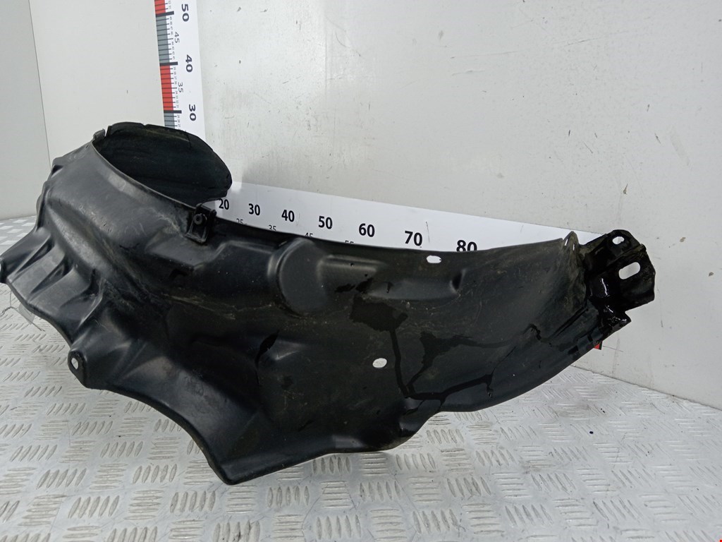 Локер (подкрылок) передний правый NISSAN Primera P11 1996-2002