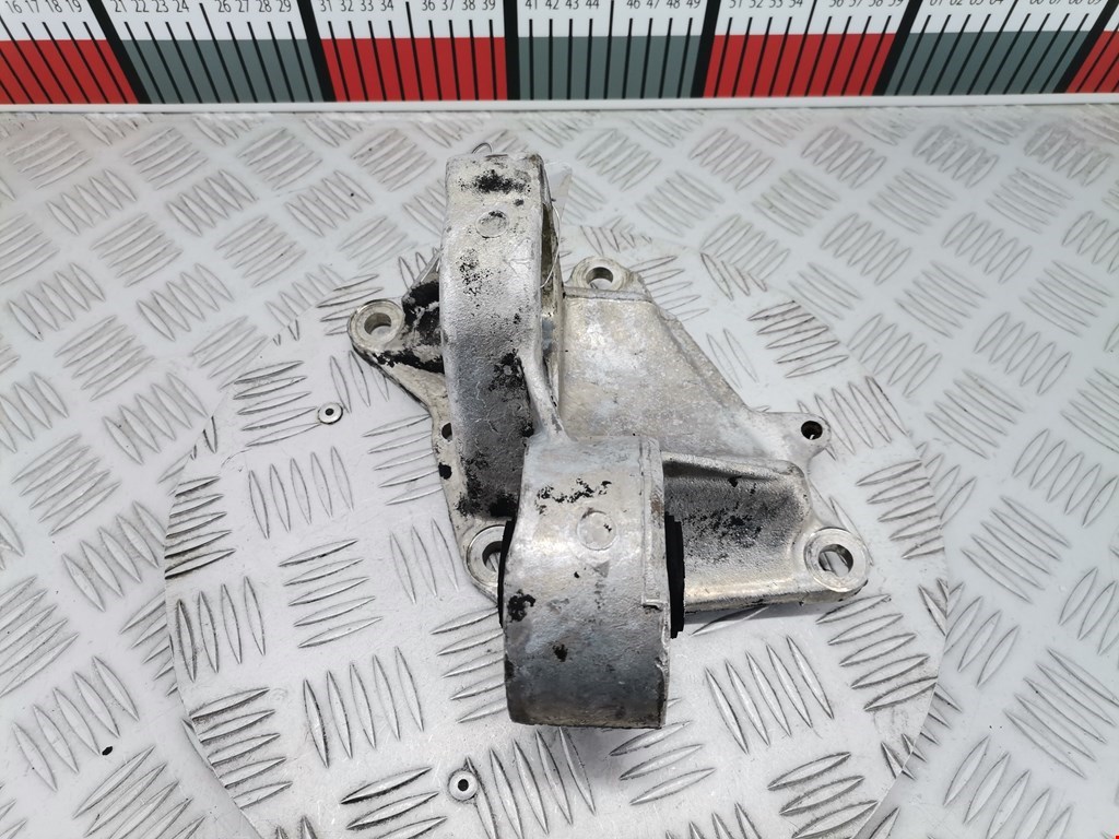 Кронштейн КПП PEUGEOT 306 1993-2002