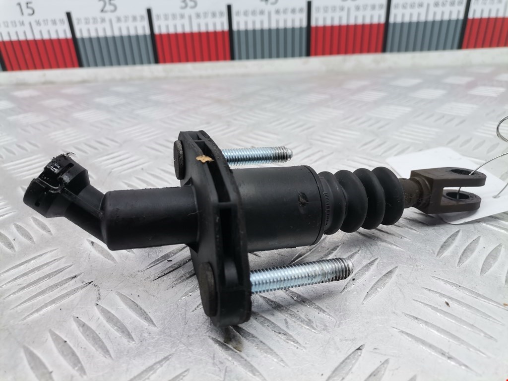 Цилиндр сцепления главный OPEL Zafira B 2005-2012