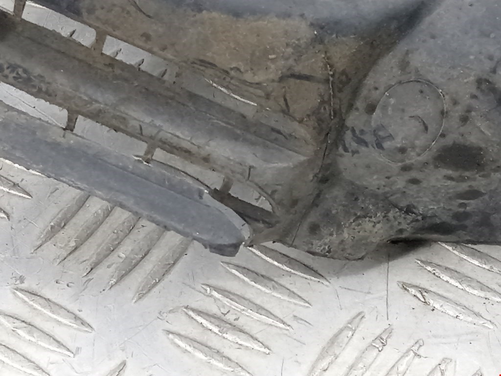 Локер (подкрылок) передний левый RENAULT Clio 1998-2008