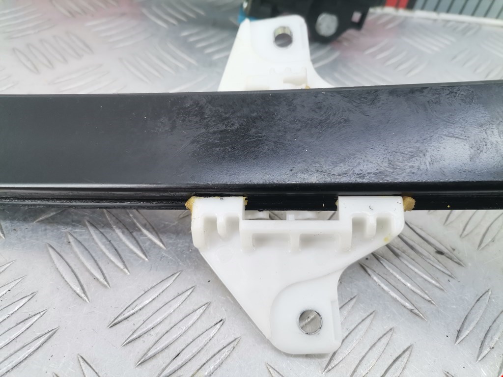 Стеклоподъемник задний правый CHEVROLET Spark 2010-2015