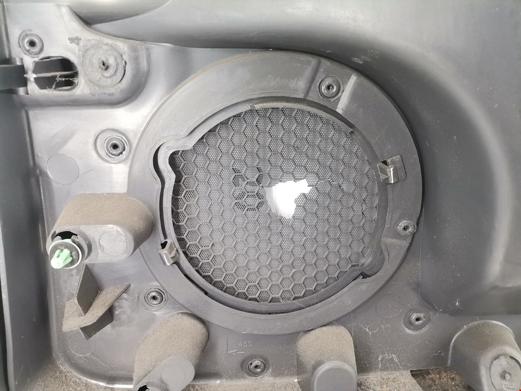 Обшивка двери задняя левая RENAULT Espace 2003-2014