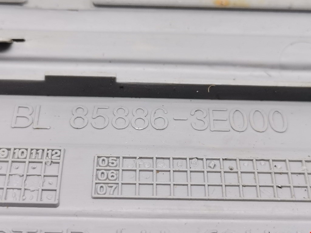 Накладка порога (внутренняя) KIA Sorento 2002-2009