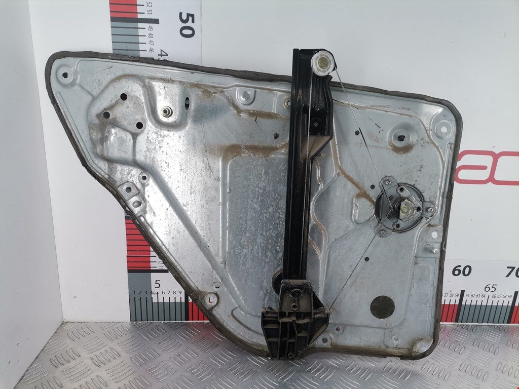 Стеклоподъемник задний правый SKODA Fabia MK1 1999-2006