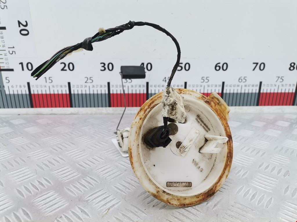 Датчик уровня топлива Volkswagen Tiguan 1 (2007-2016)