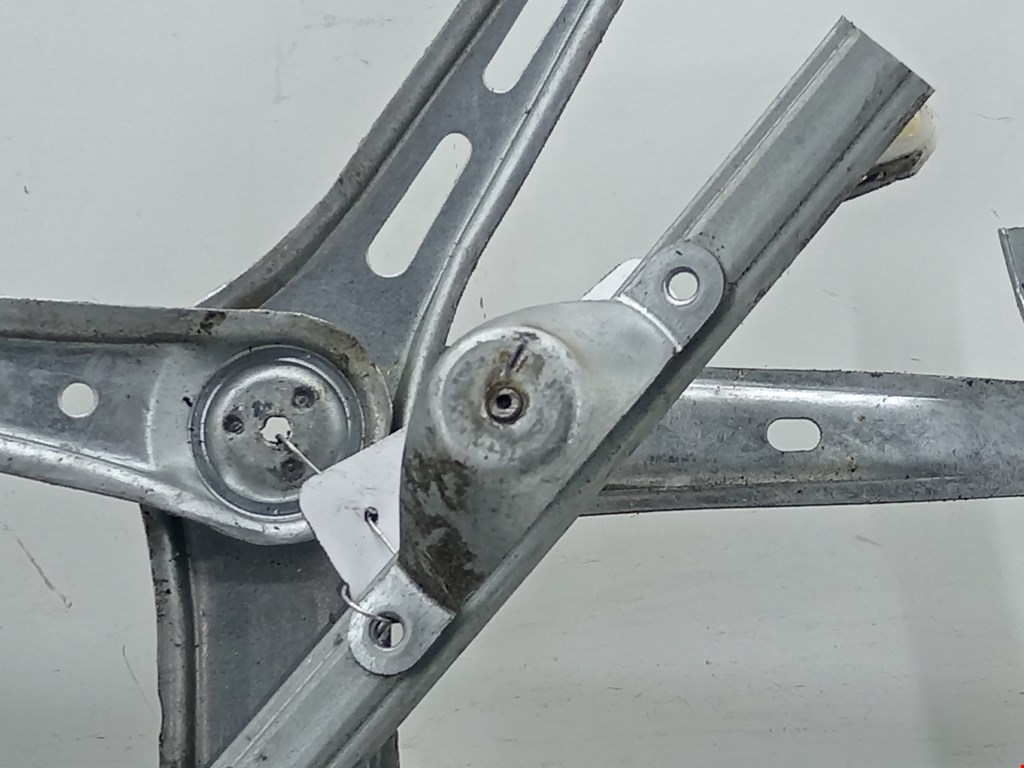 Стеклоподъемник передний правый OPEL Astra H/Family 2004-2015