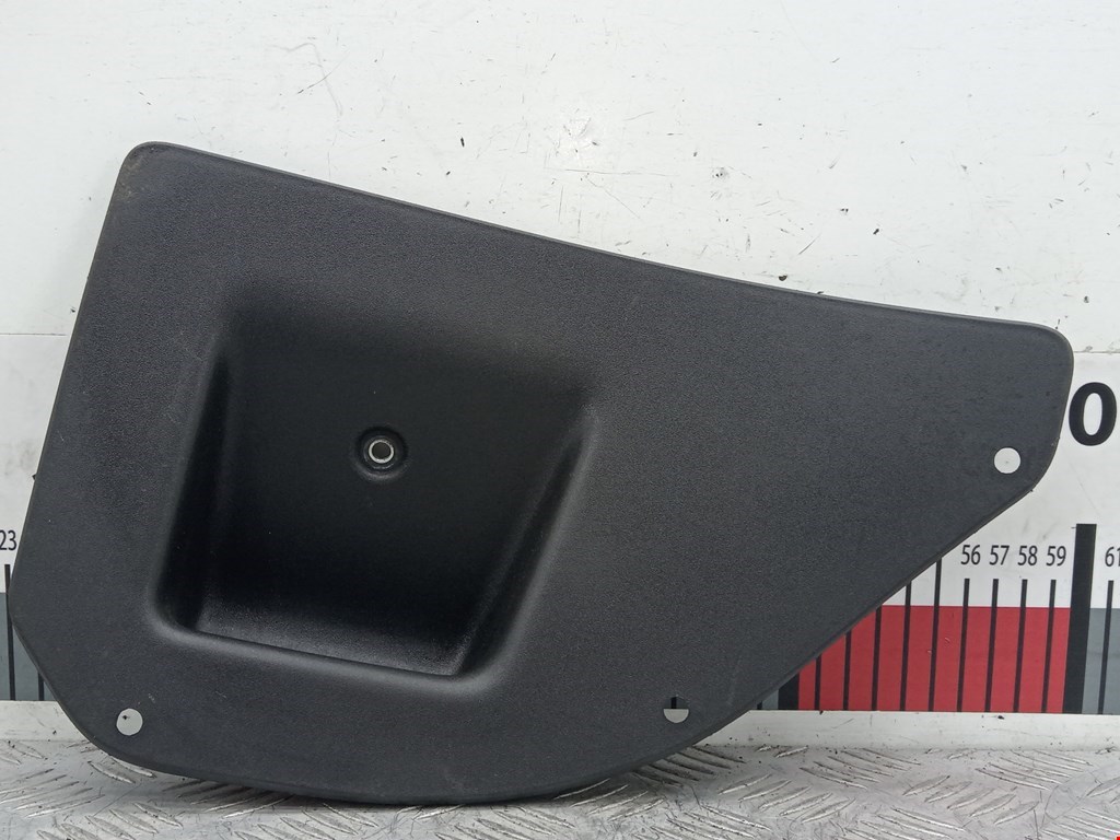 Обшивка крышки багажника OPEL Astra H/Family 2004-2015