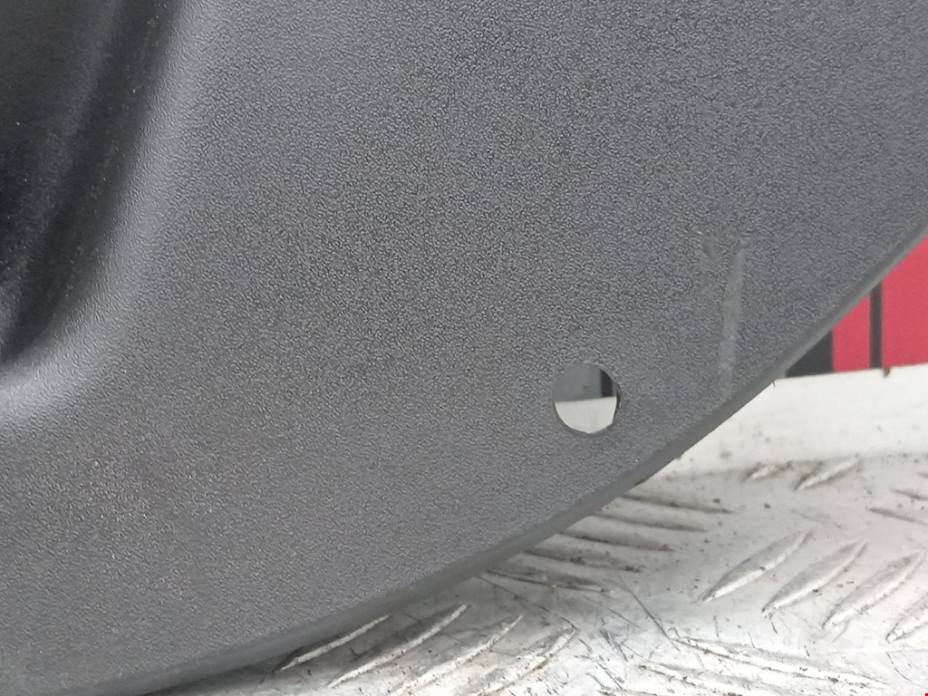 Обшивка крышки багажника OPEL Astra H/Family 2004-2015