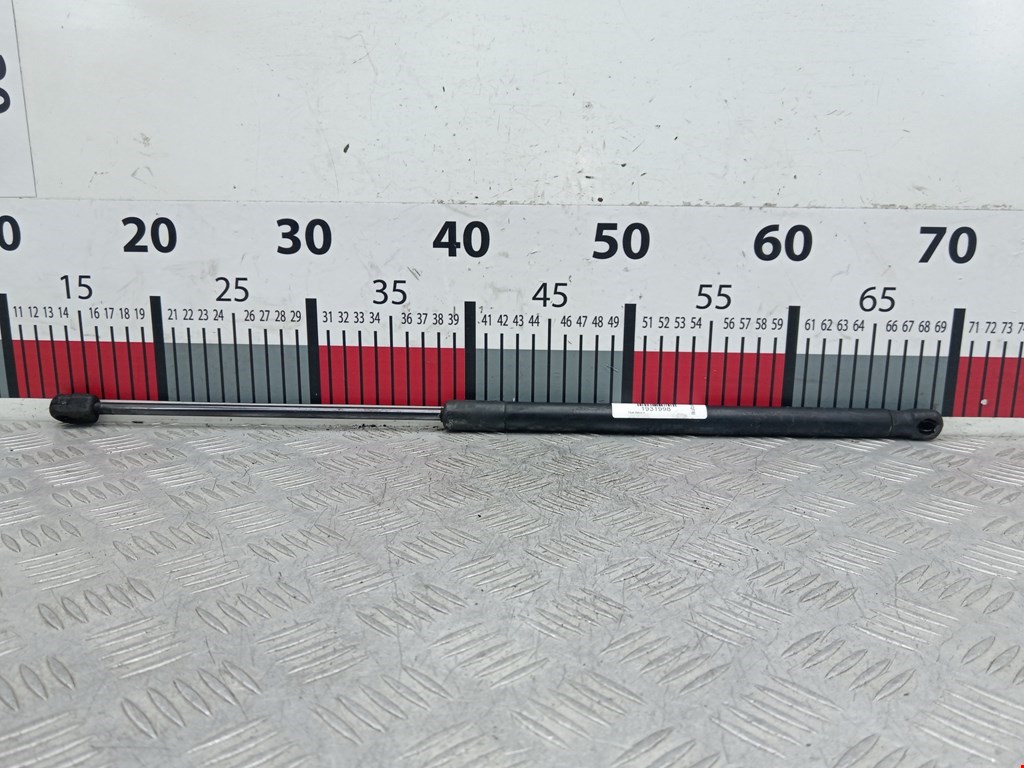 Амортизатор капота левый=правый OPEL Astra H/Family 2004-2015