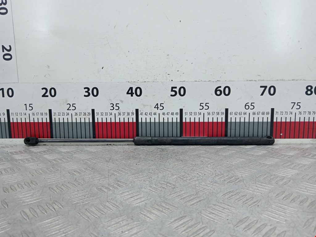 Амортизатор капота левый=правый OPEL Astra H/Family 2004-2015