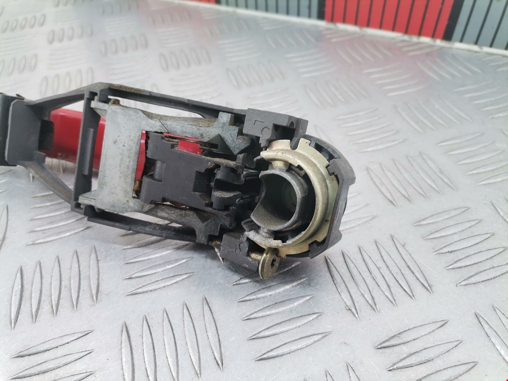 Ручка двери передней наружная правая SEAT Leon 1999-2005