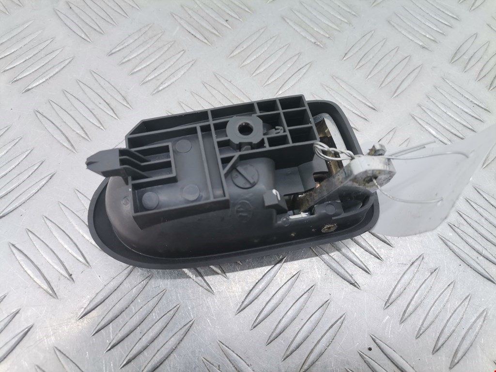 Ручка дверная передняя внутренняя левая MAZDA Premacy CP 1999-2004