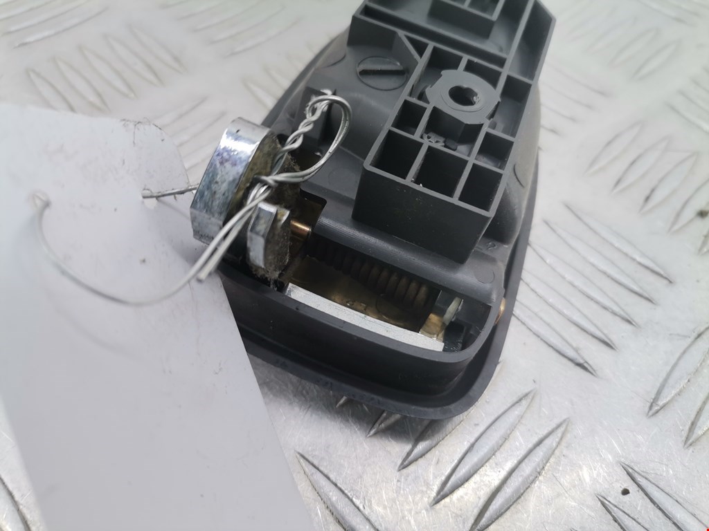 Ручка дверная передняя внутренняя левая MAZDA Premacy CP 1999-2004