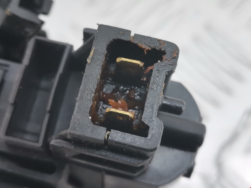 Замок двери передней правой DACIA Duster Duster I 2010-2017