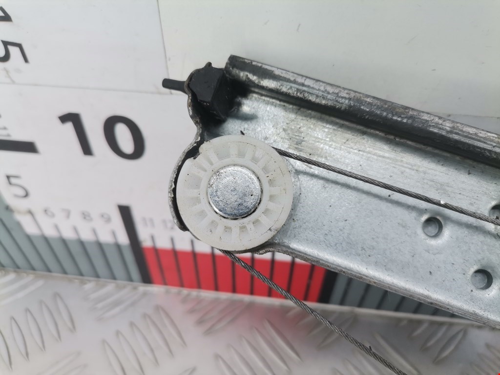 Стеклоподъемник передний правый DACIA Duster Duster I 2010-2017