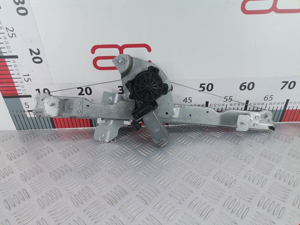 Стеклоподъемник передний правый DACIA Duster Duster I 2010-2017