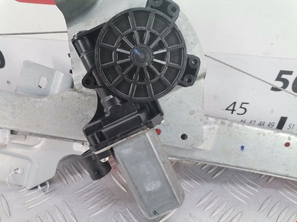 Стеклоподъемник передний правый DACIA Duster Duster I 2010-2017