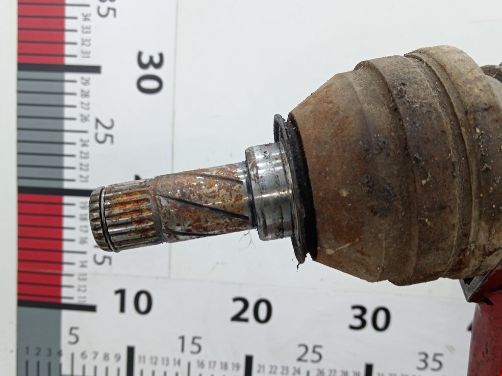 Полуось (привод, приводной вал) передняя левая OPEL Zafira B 2005-2012